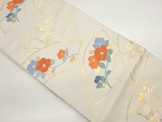 地紙に椿・桔梗模様織出し名古屋帯